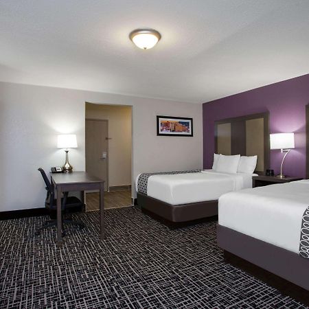 La Quinta Inn By Wyndham Roanoke Сейлем Екстериор снимка