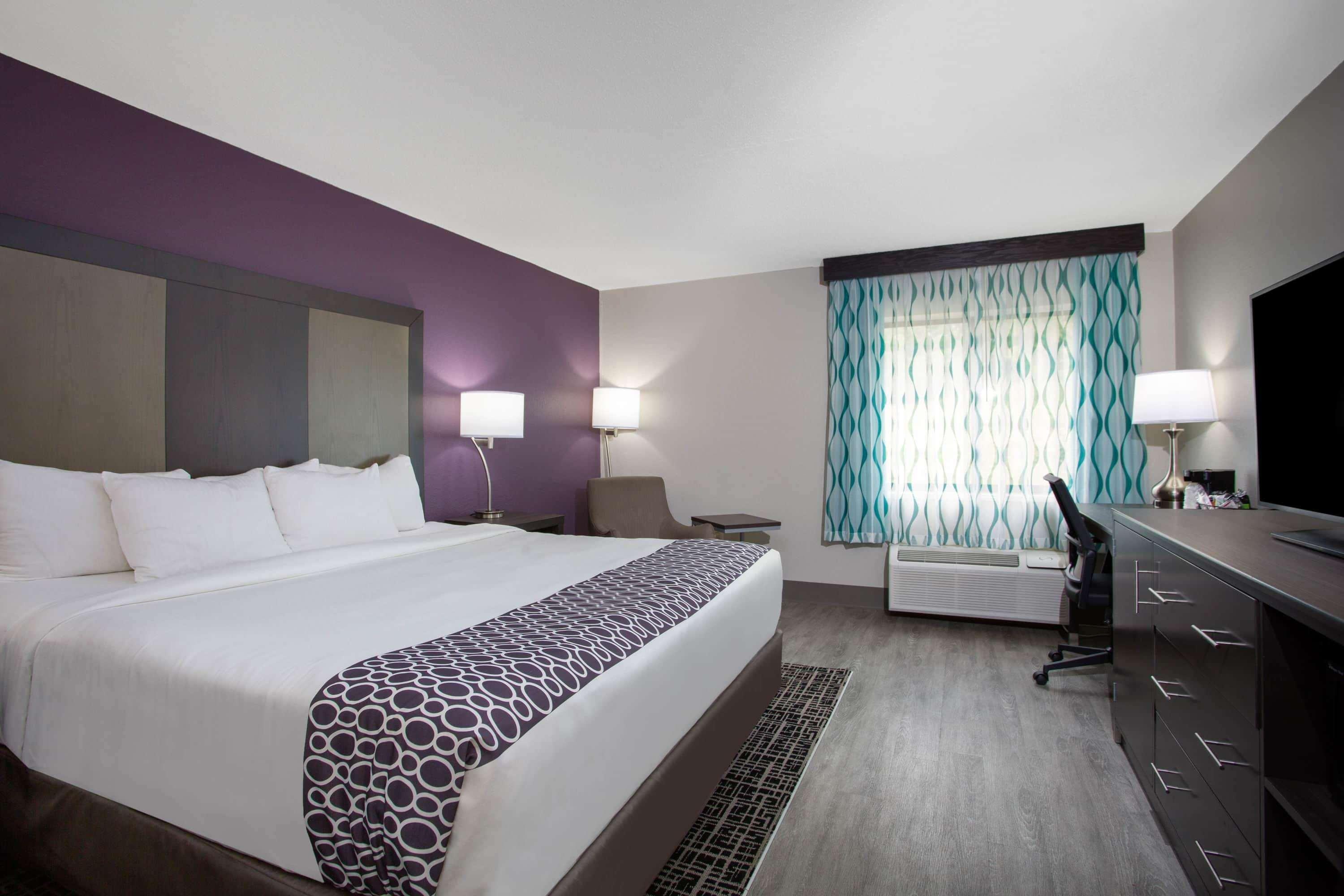 La Quinta Inn By Wyndham Roanoke Сейлем Екстериор снимка