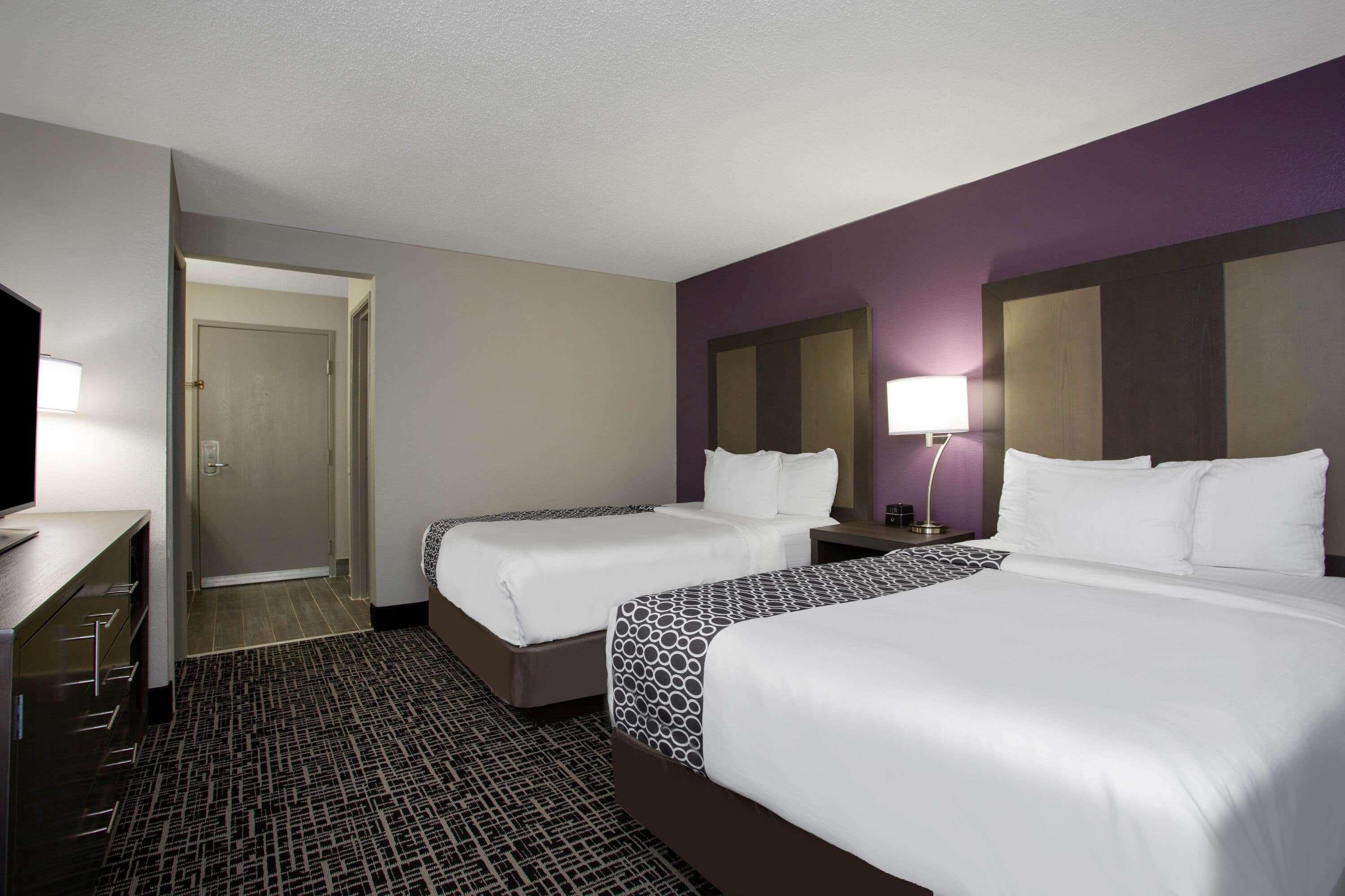La Quinta Inn By Wyndham Roanoke Сейлем Екстериор снимка